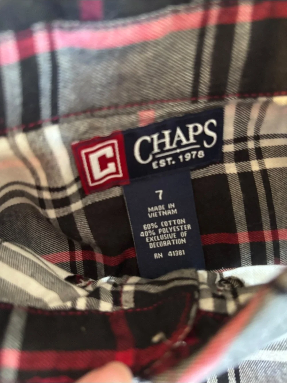 CHAPS Boys Size 7 Plaid Button Down Shirt Black Gray Red Preppy